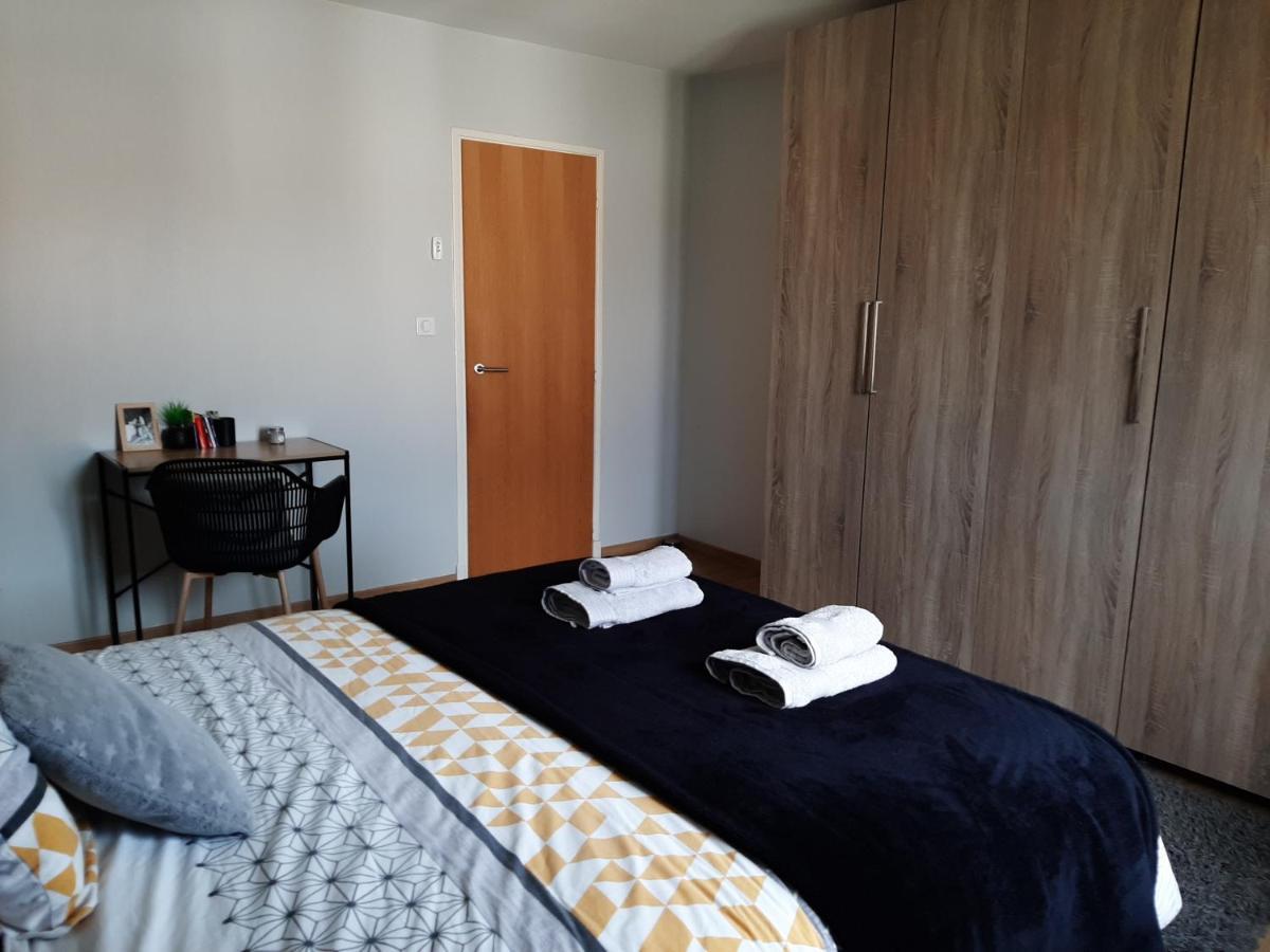 Chambre Double Dans Maison Chaleureuse Et Familiale Carcassonne Ngoại thất bức ảnh